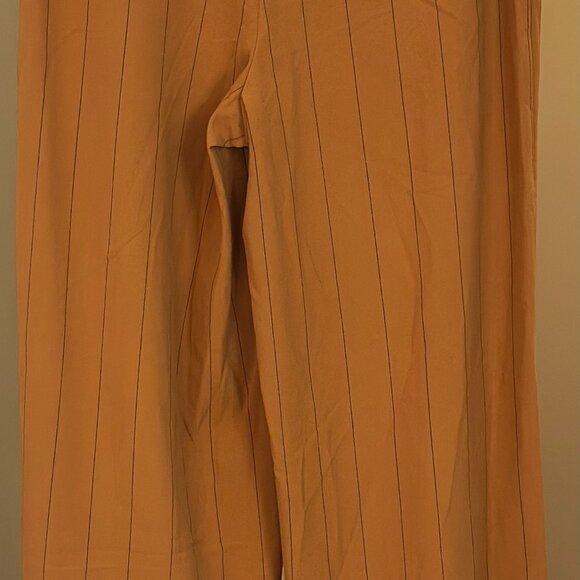 Danielle Bernstein - Mustard Pinstripe Suit - Blazer & Trousers Set - Picture 7 of 11